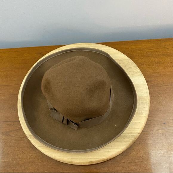 Banana‎ Republic Safari & Travel Co. Vintage 100% Wool  display picture 1